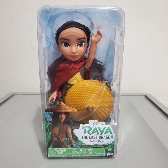 NIB Disney Raya And The Last Dragon Petite Raya Doll Kids 2021 - Picture 1 of 7